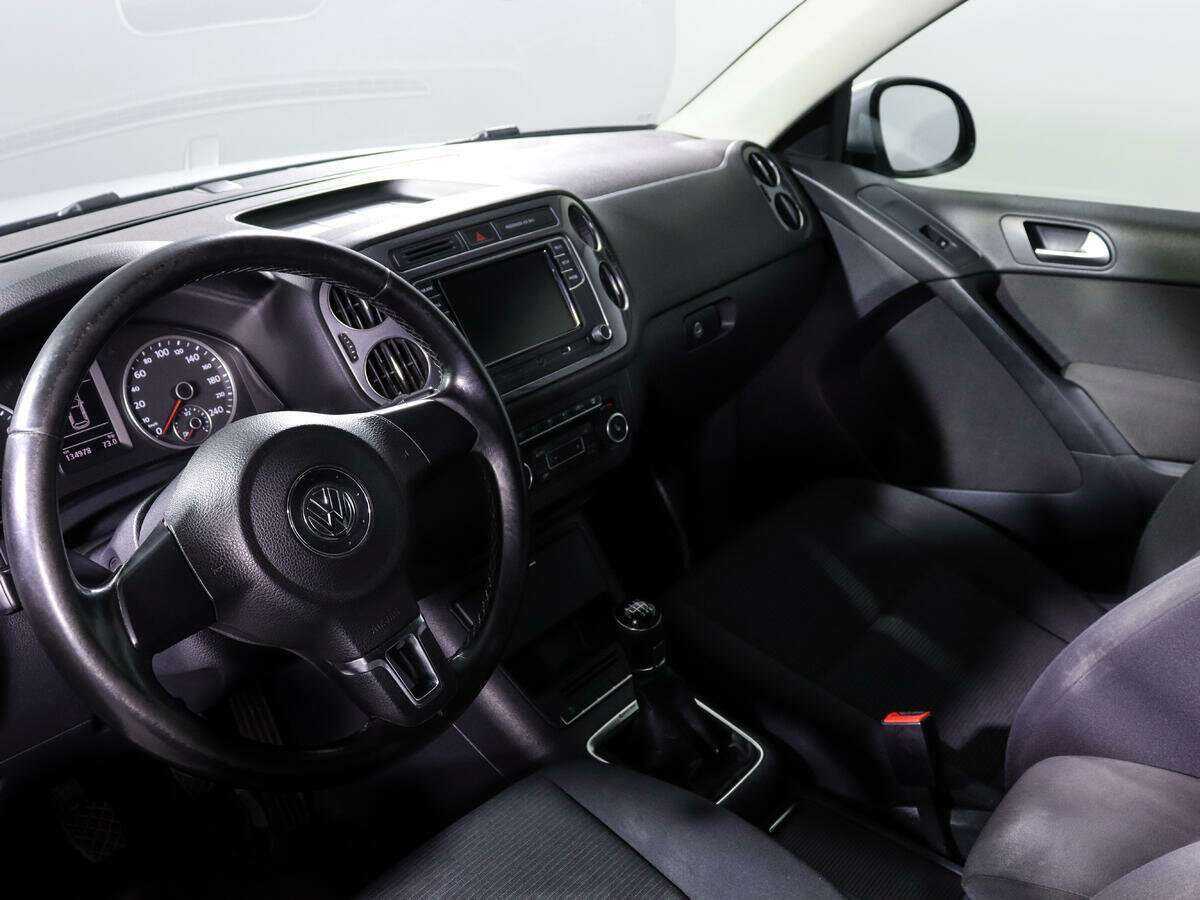 Volkswagen Tiguan 2011 года с пробегом. Фото: #13