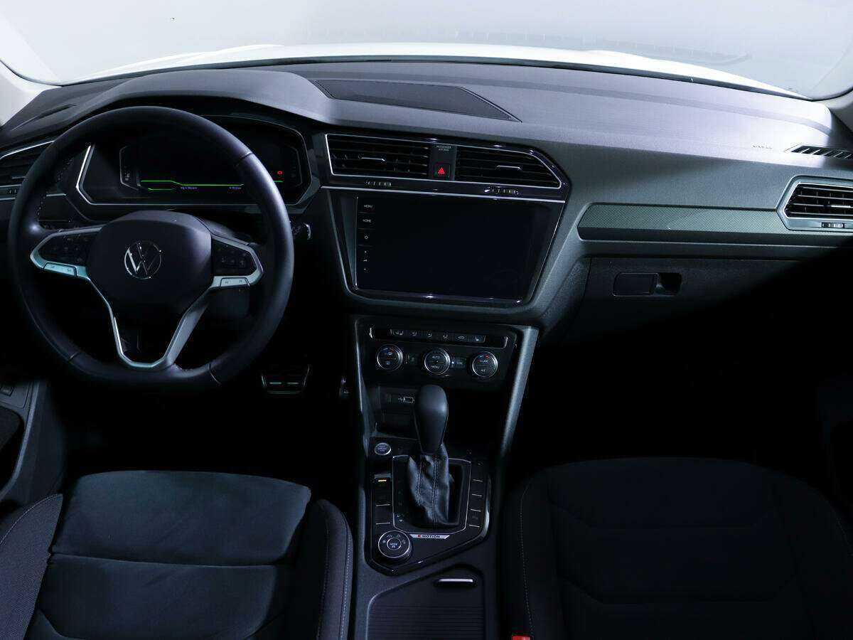 Volkswagen Tiguan 2019 года с пробегом. Фото: #9