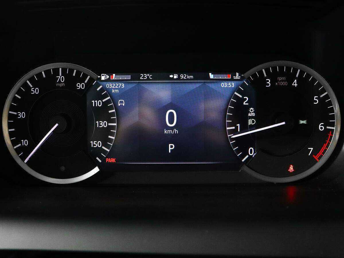 Land Rover Discovery Sport 2021 года с пробегом. Фото: #9