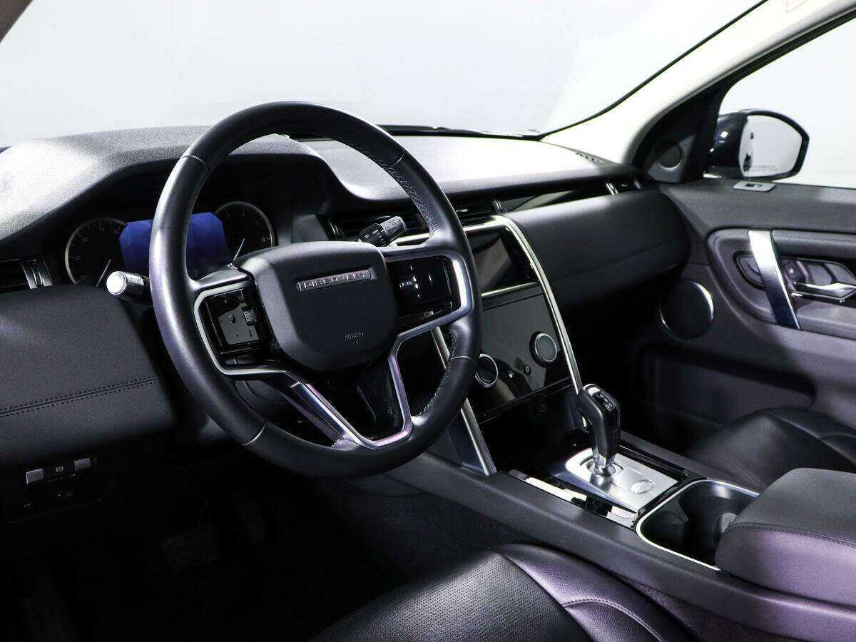 Land Rover Discovery Sport 2021 года с пробегом. Фото: #12