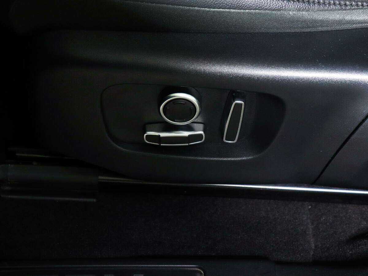 Land Rover Discovery Sport 2021 года с пробегом. Фото: #19