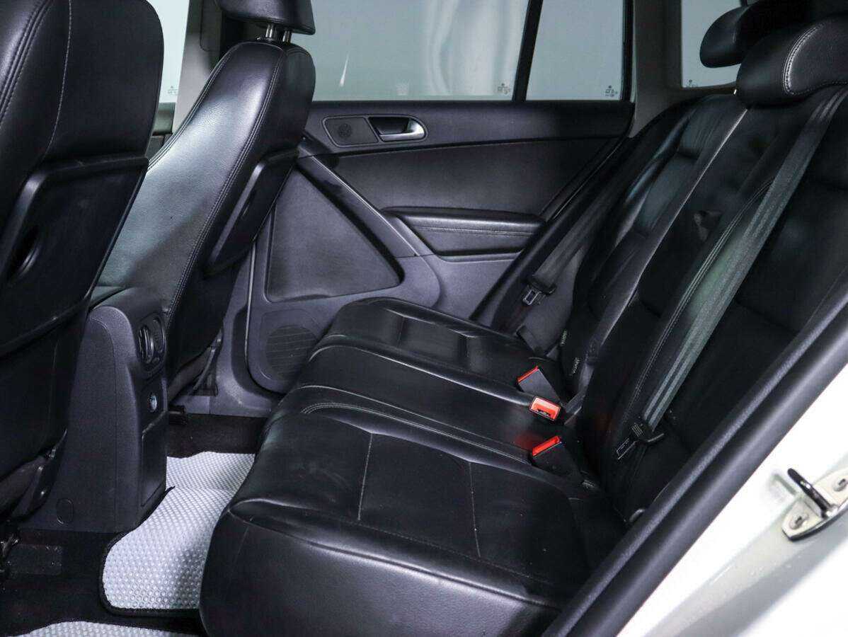 Volkswagen Tiguan 2011 года с пробегом. Фото: #9