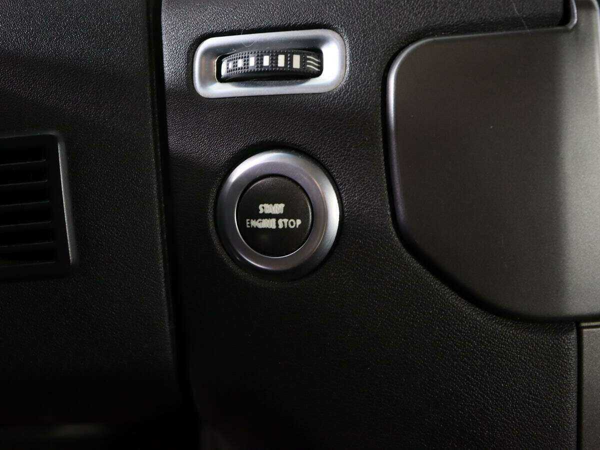 Land Rover Discovery 2013 года с пробегом. Фото: #25