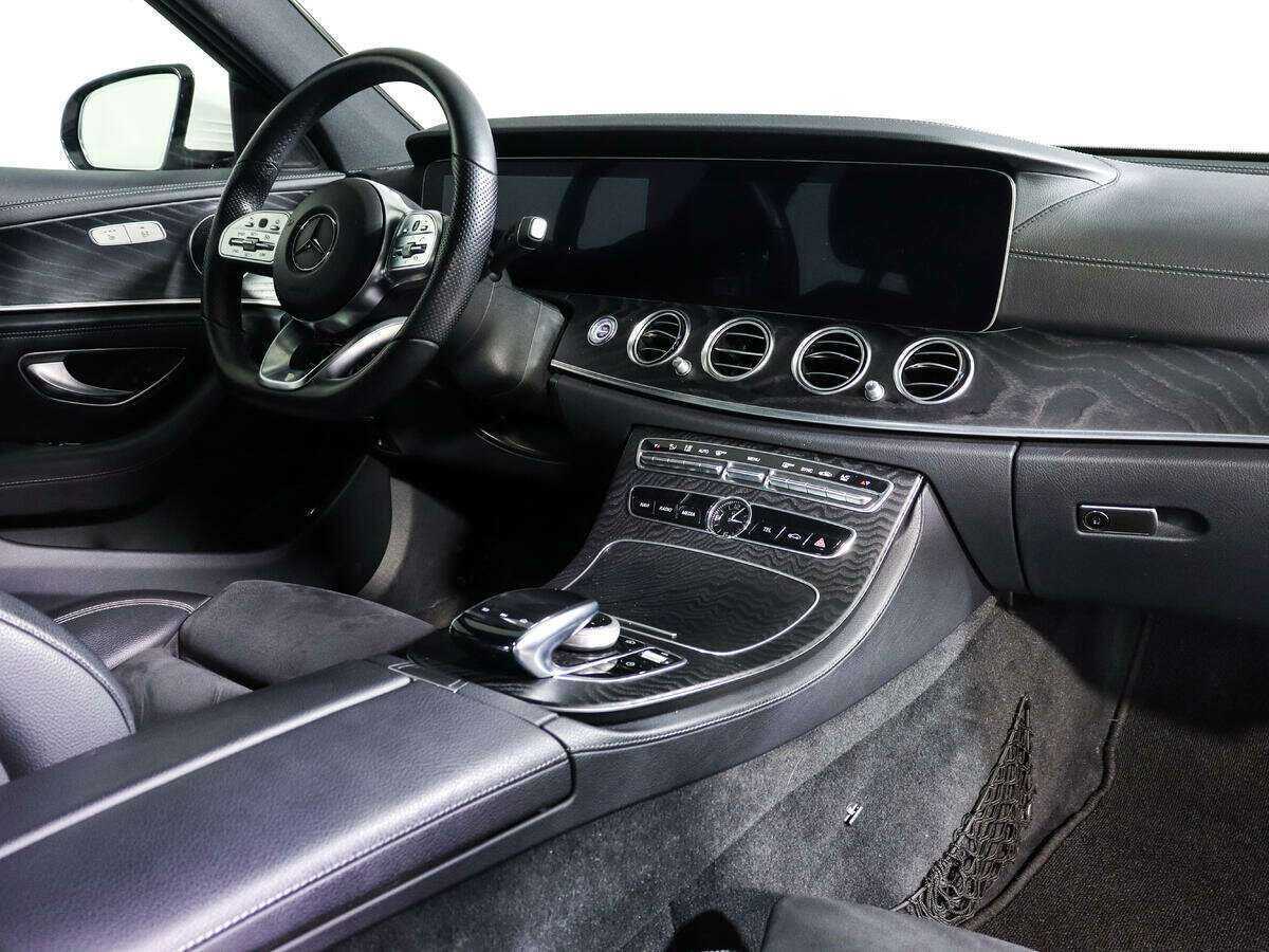 Mercedes-Benz E-Класс 2018 года с пробегом. Фото: #7