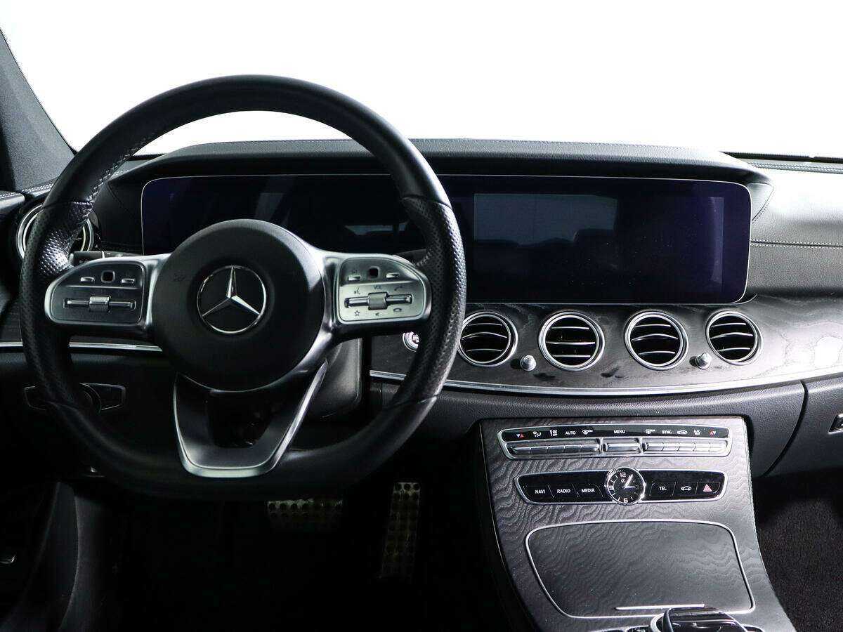 Mercedes-Benz E-Класс 2018 года с пробегом. Фото: #10