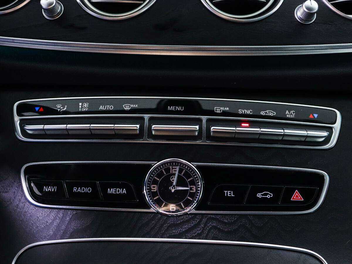 Mercedes-Benz E-Класс 2018 года с пробегом. Фото: #17