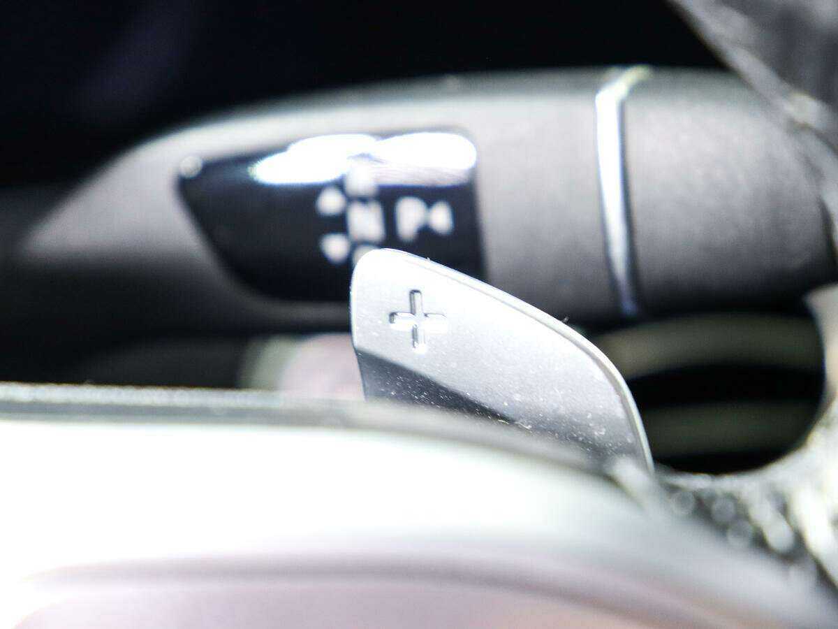 Mercedes-Benz E-Класс 2018 года с пробегом. Фото: #19