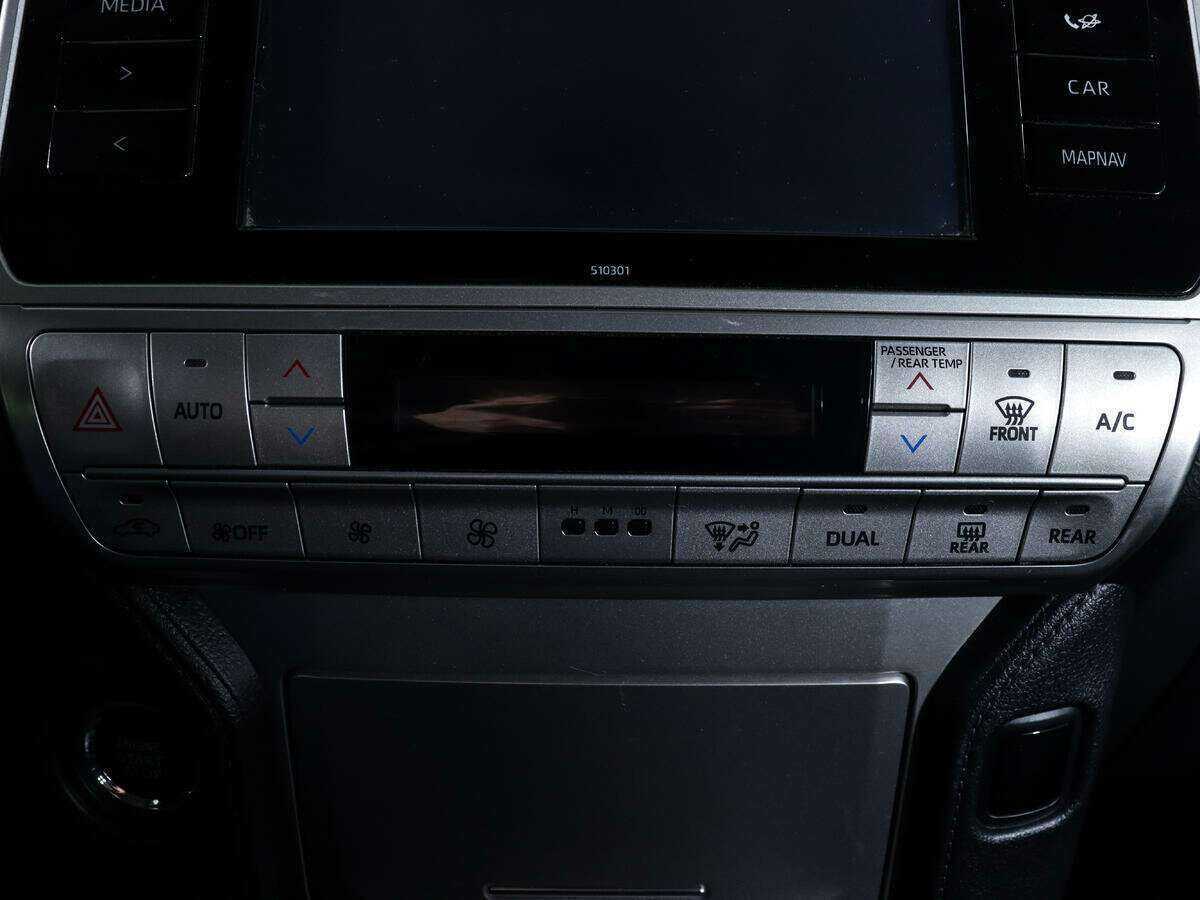 Toyota Land Cruiser Prado 2019 года с пробегом. Фото: #22