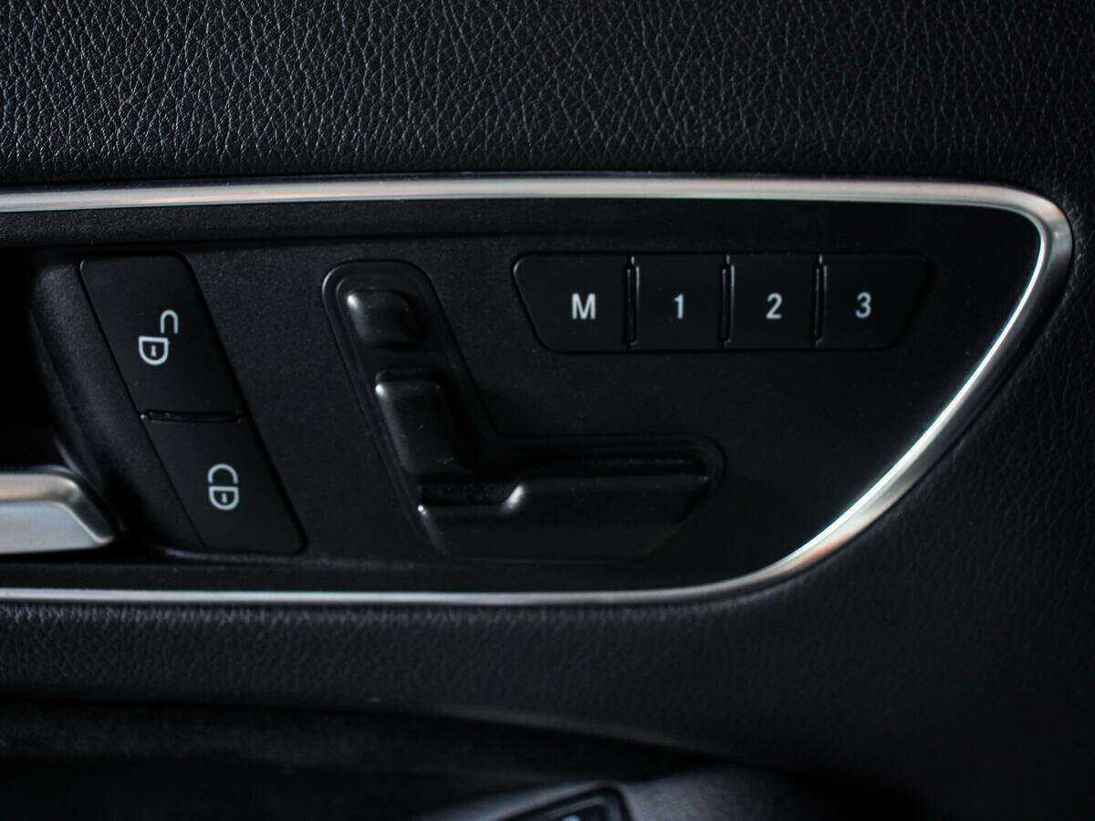 Mercedes-Benz A-Класс AMG 2015 года с пробегом. Фото: #14