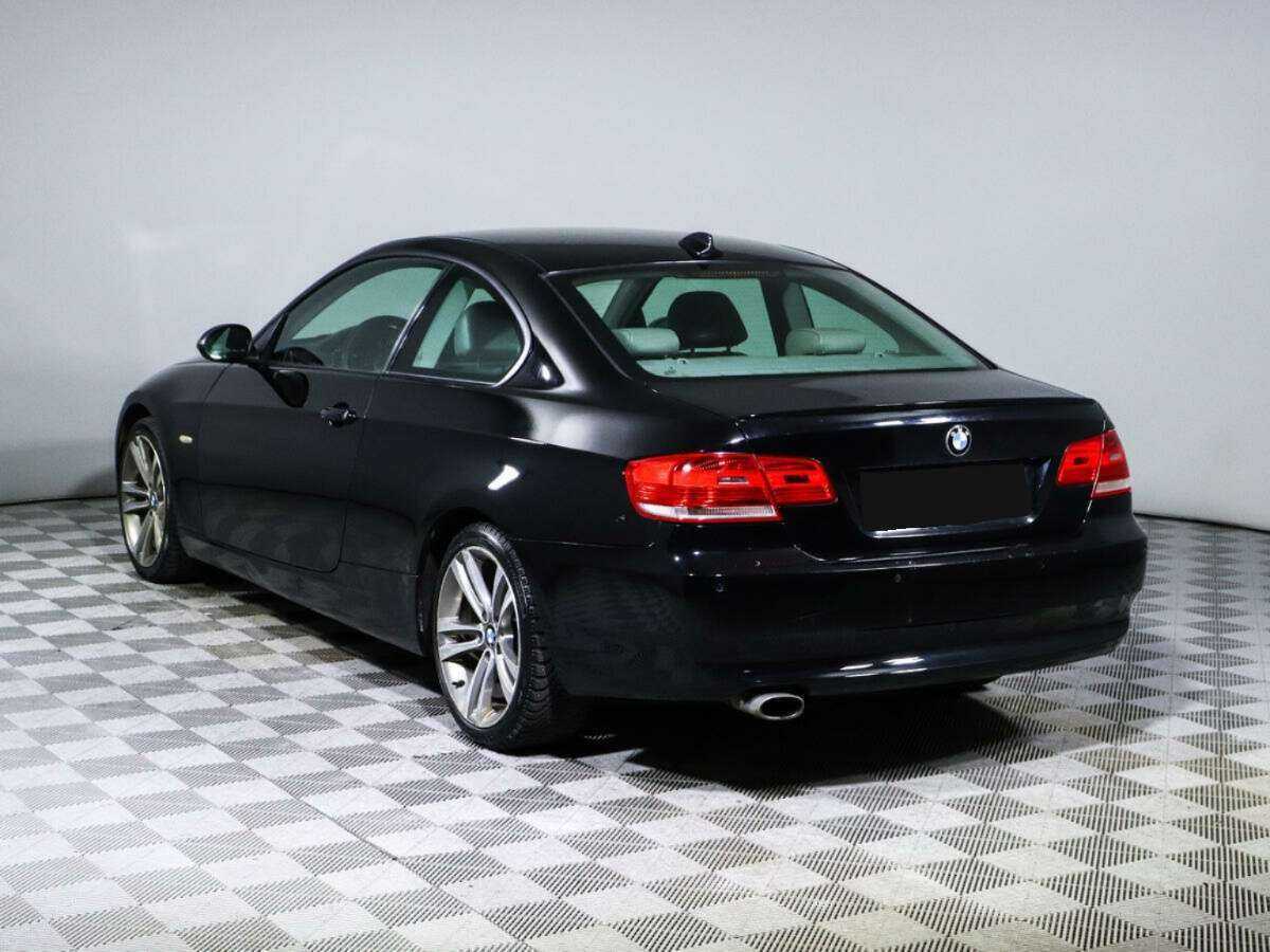 BMW 3 серии 2008 года с пробегом. Фото: #5