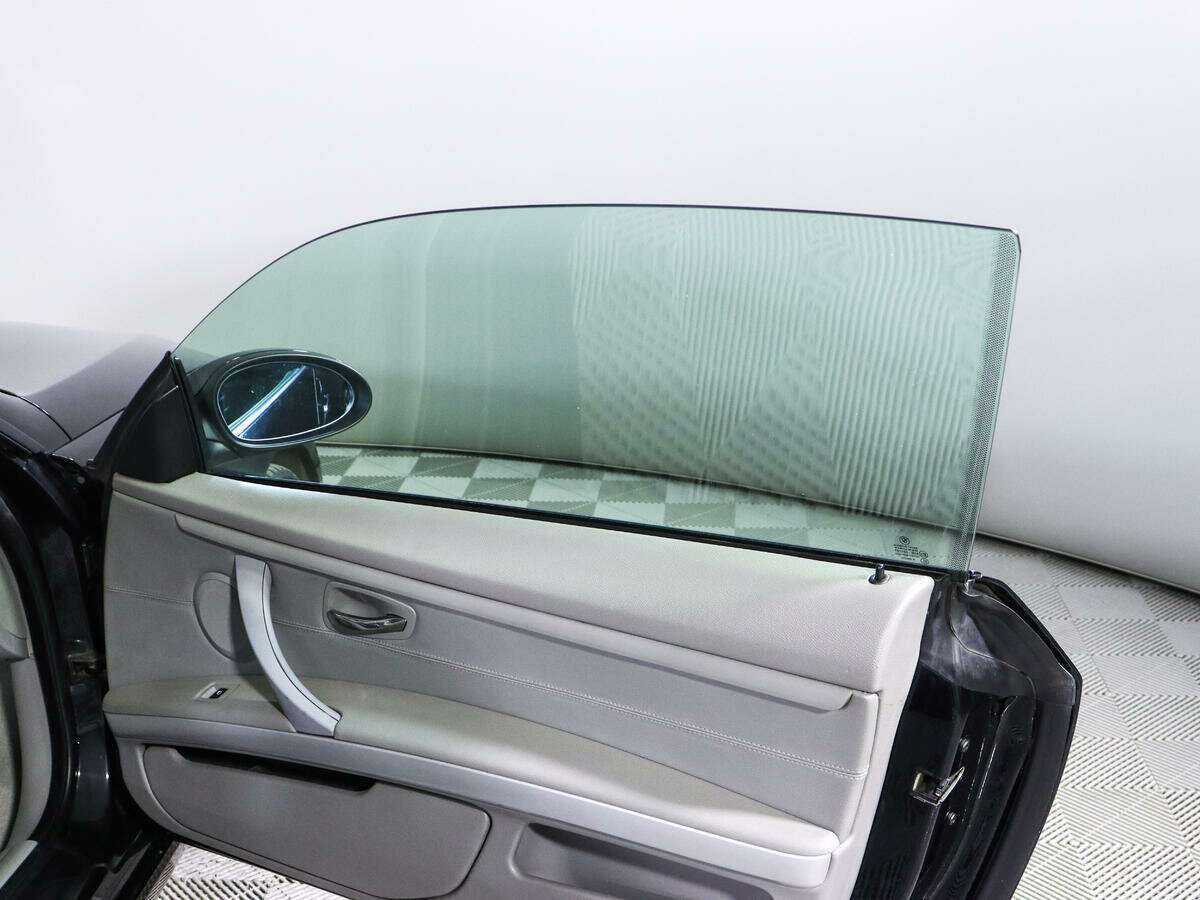 BMW 3 серии 2008 года с пробегом. Фото: #12