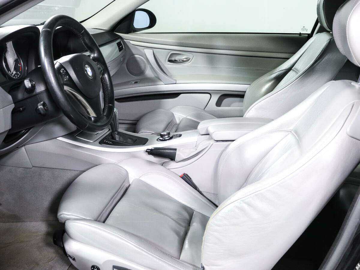 BMW 3 серии 2008 года с пробегом. Фото: #13