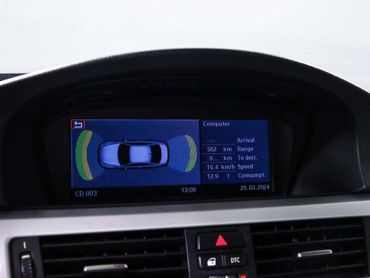 BMW 3 серии 2008 года с пробегом. Фото: #16