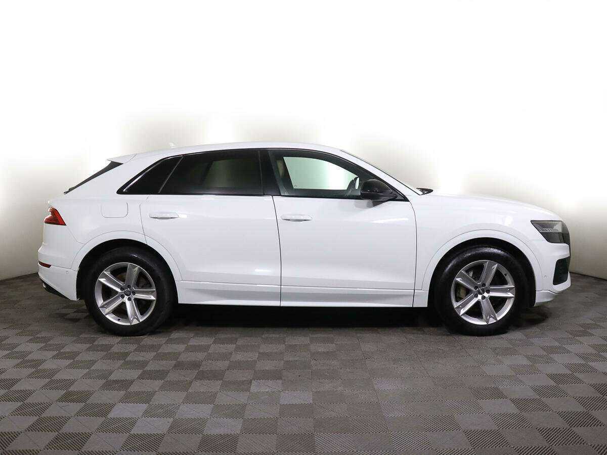 Audi Q8 2019 года с пробегом. Фото: #1