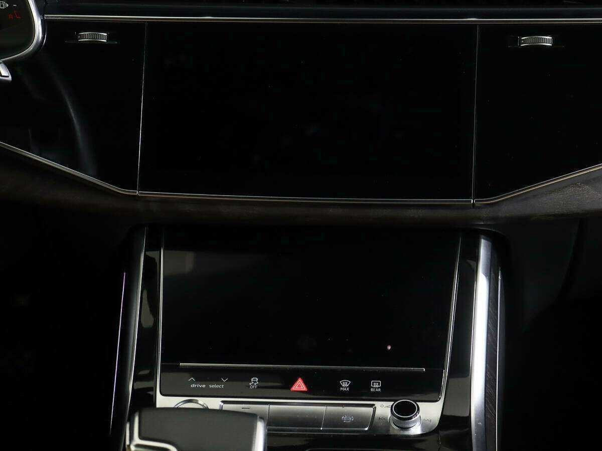 Audi Q8 2019 года с пробегом. Фото: #10