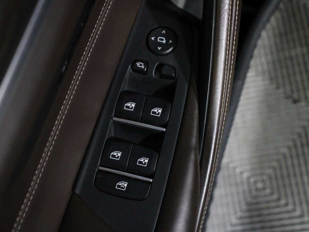 BMW 5 серии 2017 года с пробегом. Фото: #10