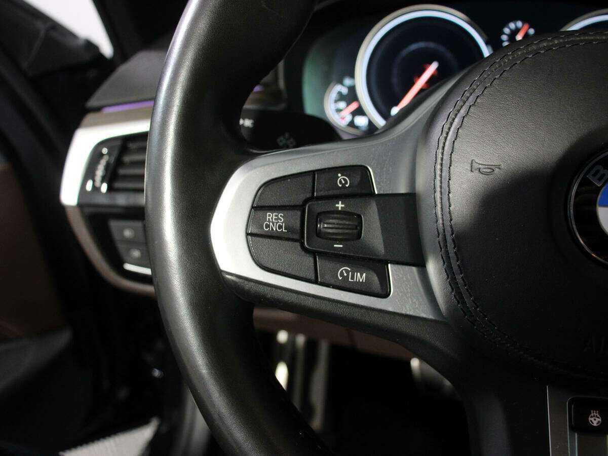 BMW 5 серии 2017 года с пробегом. Фото: #15