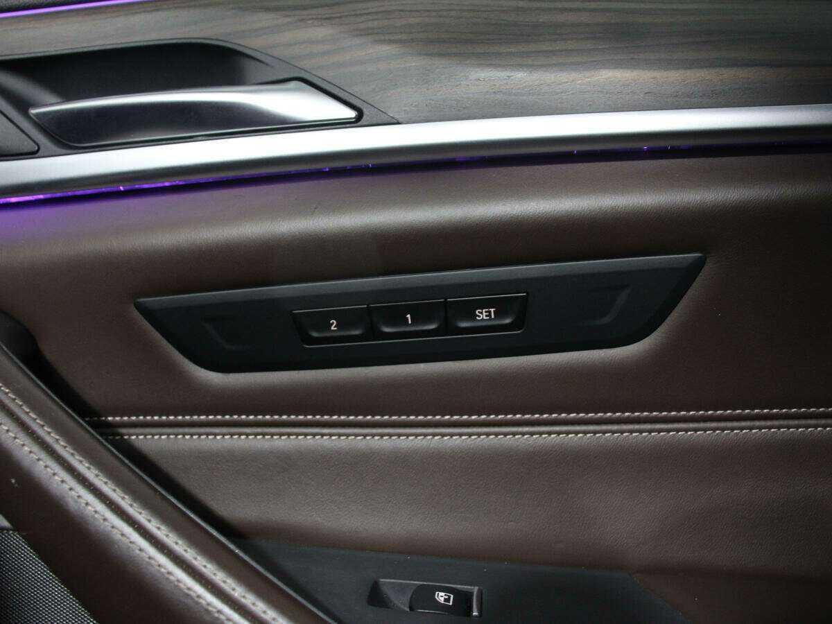 BMW 5 серии 2017 года с пробегом. Фото: #19