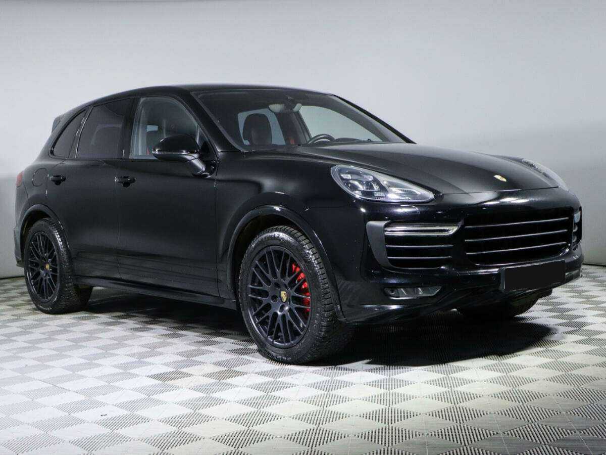 Porsche Cayenne 2015 года с пробегом. Фото: #2