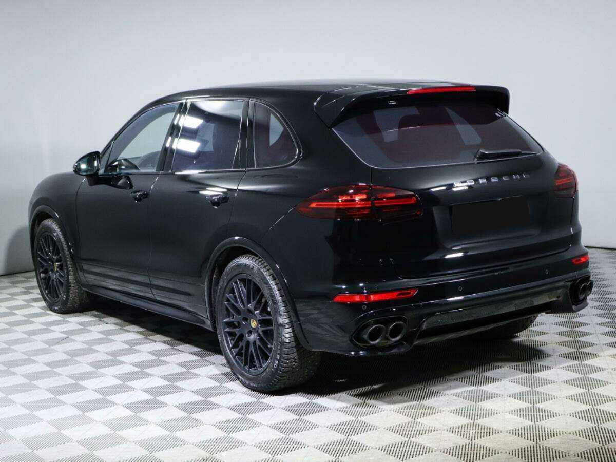 Porsche Cayenne 2015 года с пробегом. Фото: #5