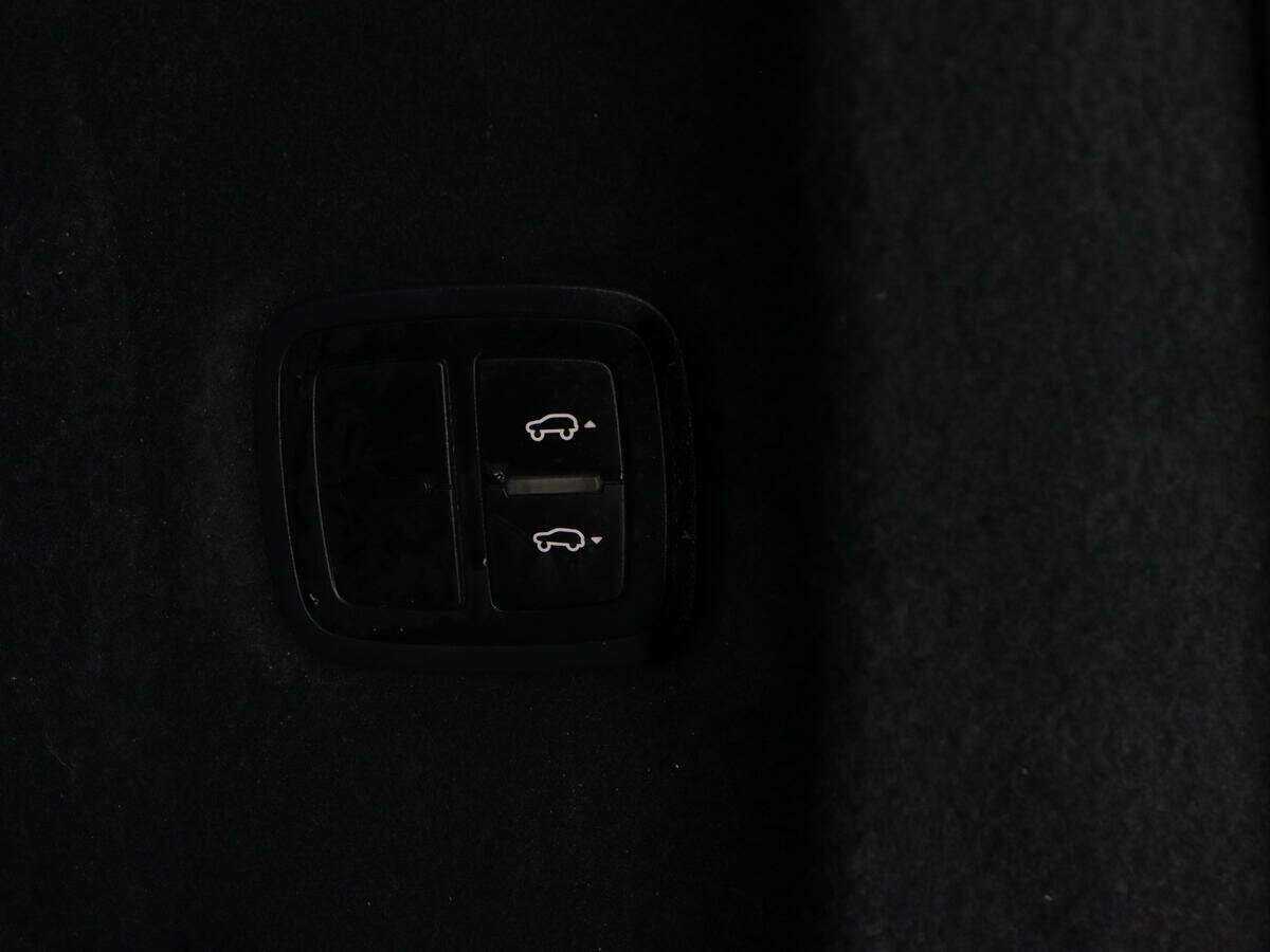 Porsche Cayenne 2015 года с пробегом. Фото: #14