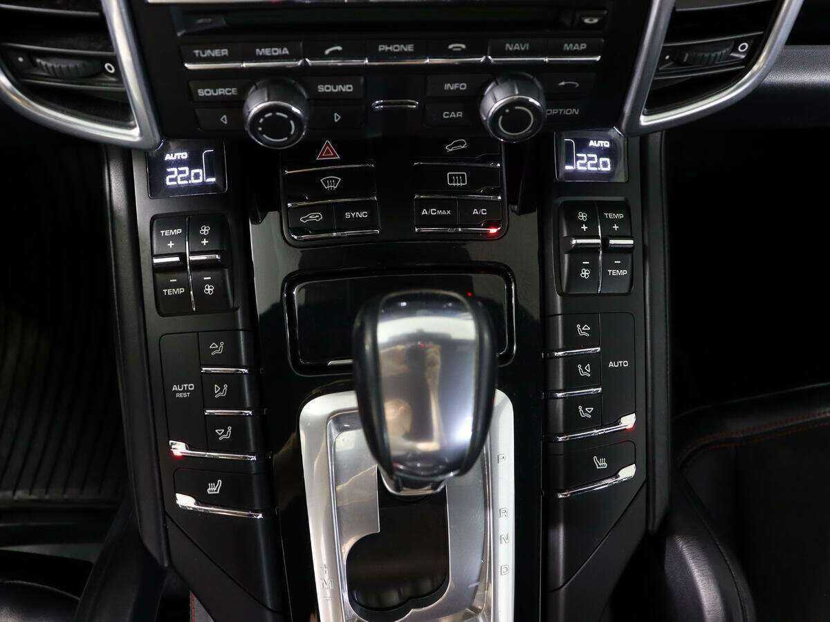 Porsche Cayenne 2015 года с пробегом. Фото: #27