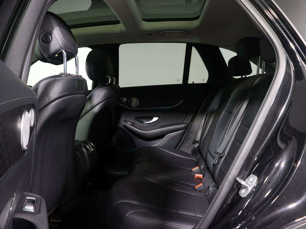 Mercedes-Benz GLC 2019 года с пробегом. Фото: #9