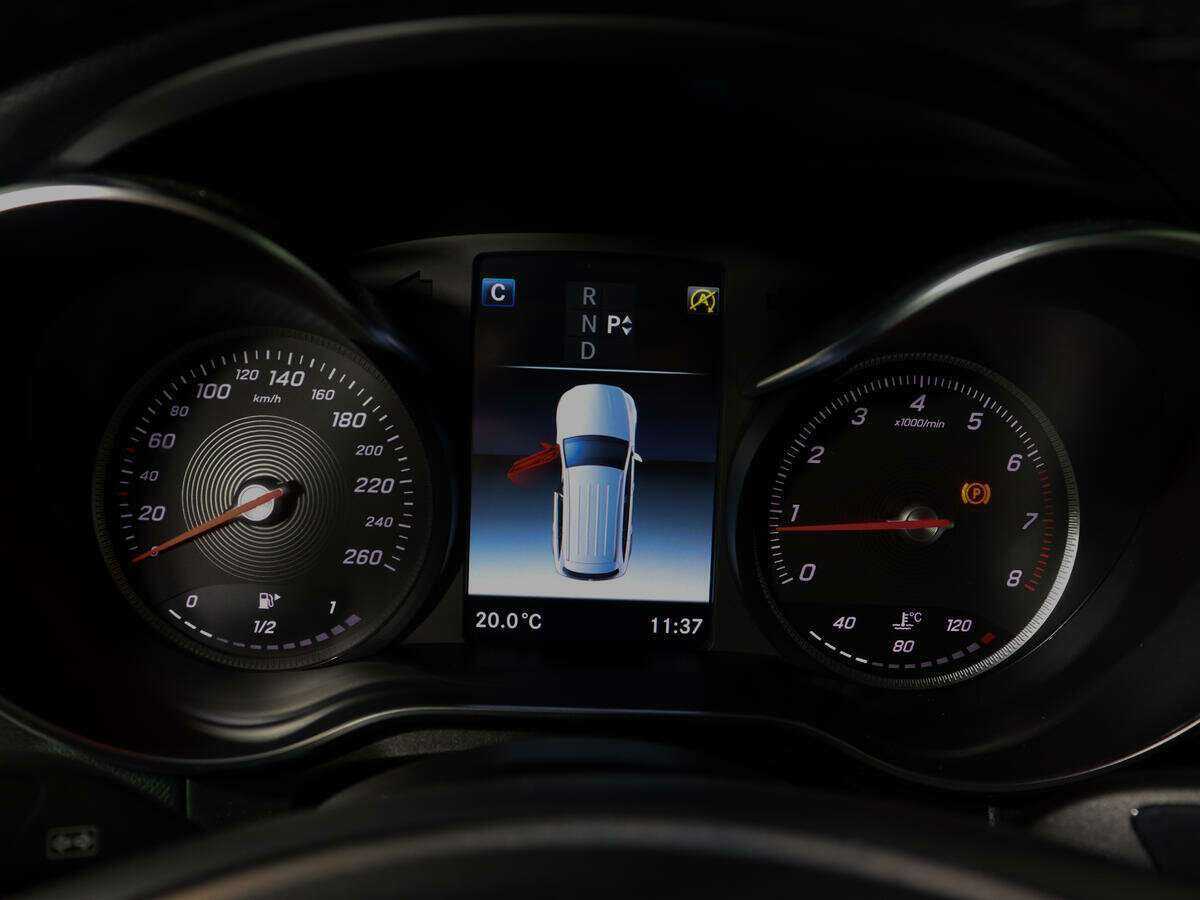 Mercedes-Benz GLC 2019 года с пробегом. Фото: #10