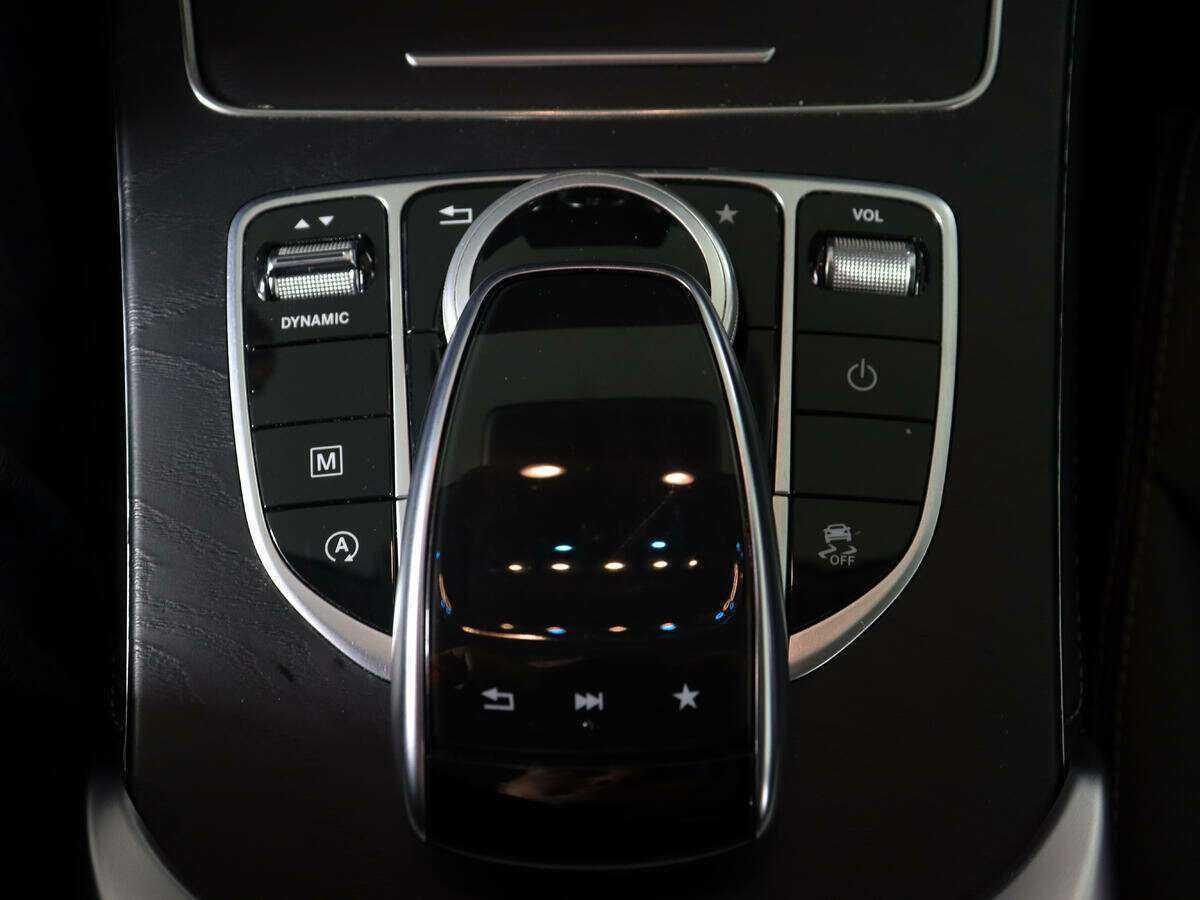 Mercedes-Benz GLC 2019 года с пробегом. Фото: #18