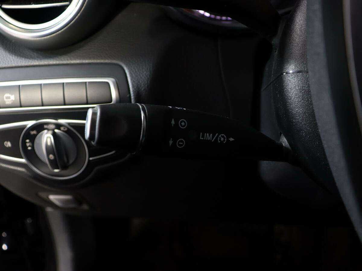 Mercedes-Benz GLC 2019 года с пробегом. Фото: #21