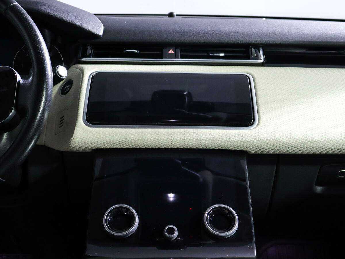 Land Rover Range Rover Velar 2019 года с пробегом. Фото: #12