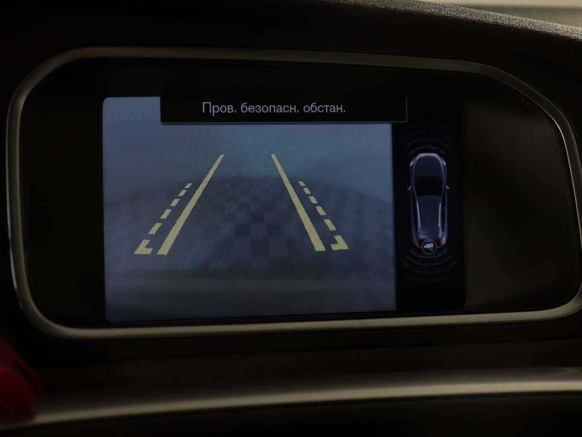 Volvo V40 Cross Country 2013 года с пробегом. Фото: #11