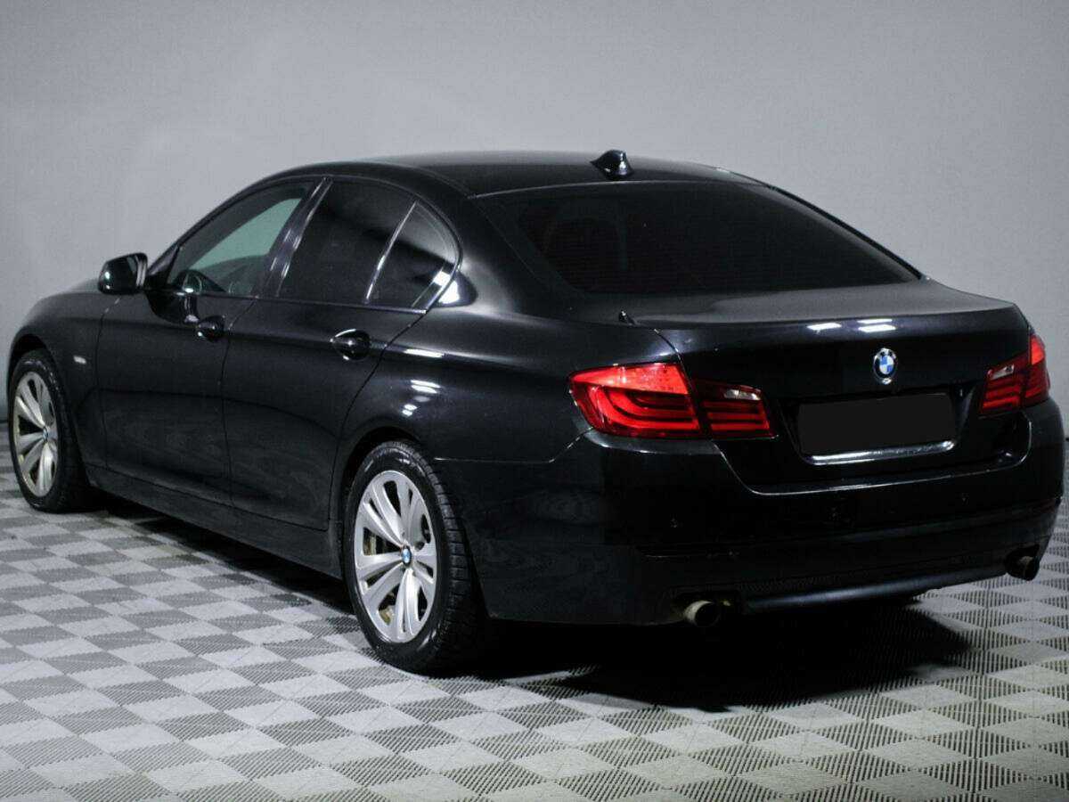 BMW 5 серии 2012 года с пробегом. Фото: #5