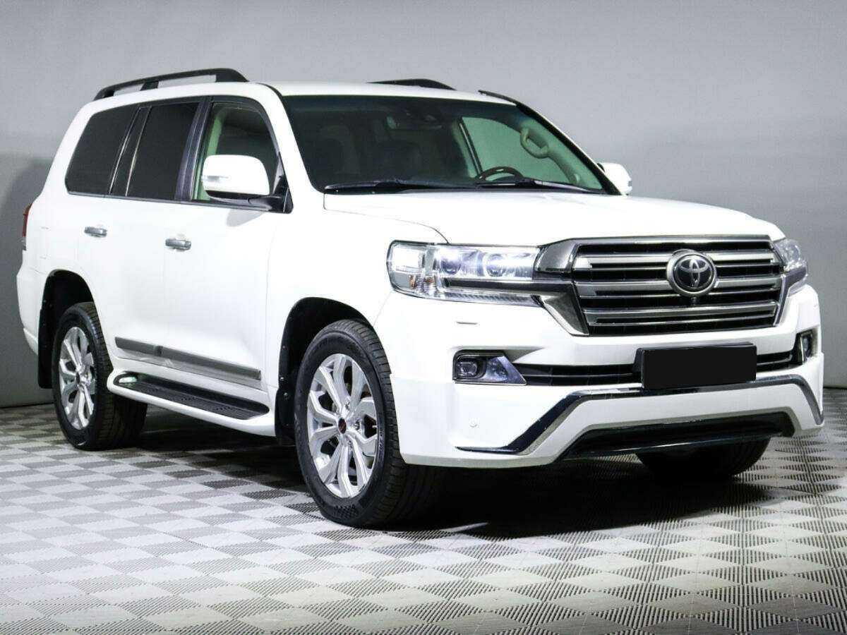 Toyota Land Cruiser 2016 года с пробегом. Фото: #2