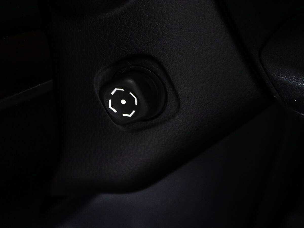 Toyota Land Cruiser 2016 года с пробегом. Фото: #22