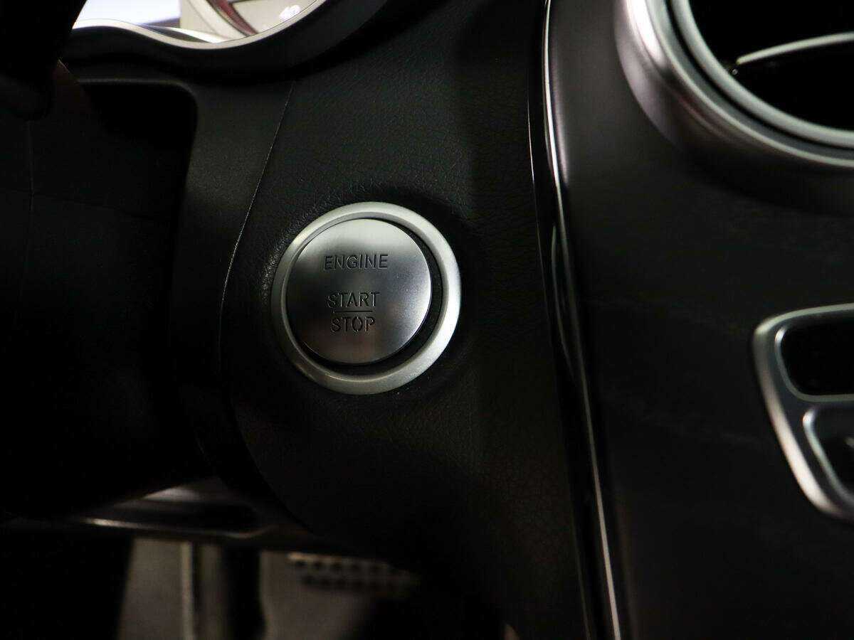 Mercedes-Benz C-Класс 2015 года с пробегом. Фото: #21