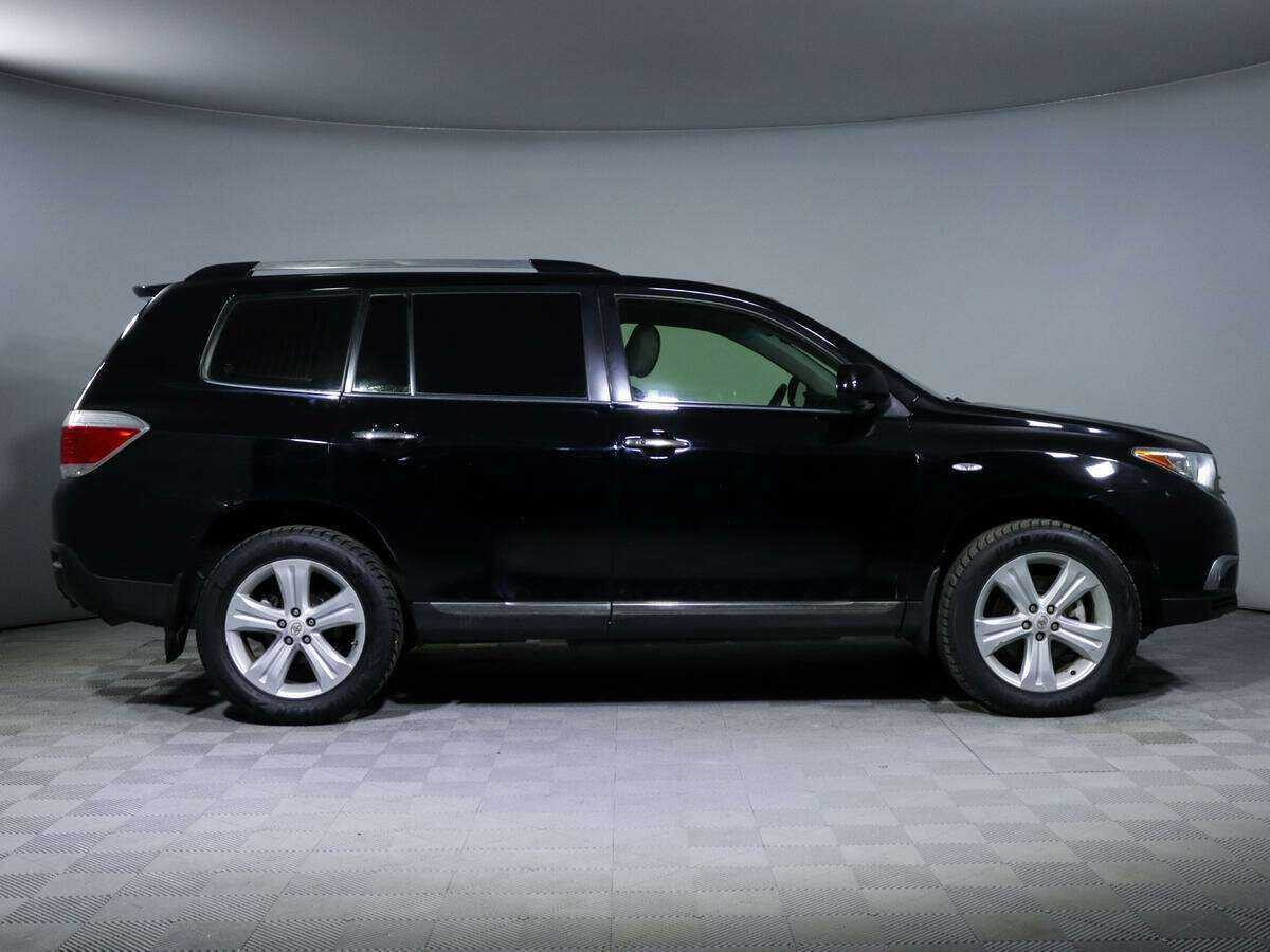 Toyota Highlander 2012 года с пробегом. Фото: #3