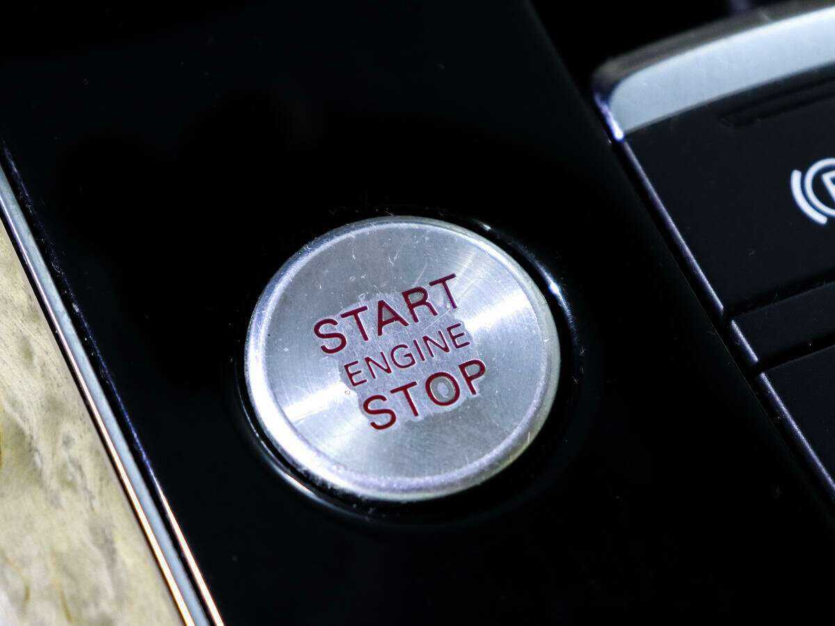 Audi A8 2010 года с пробегом. Фото: #20