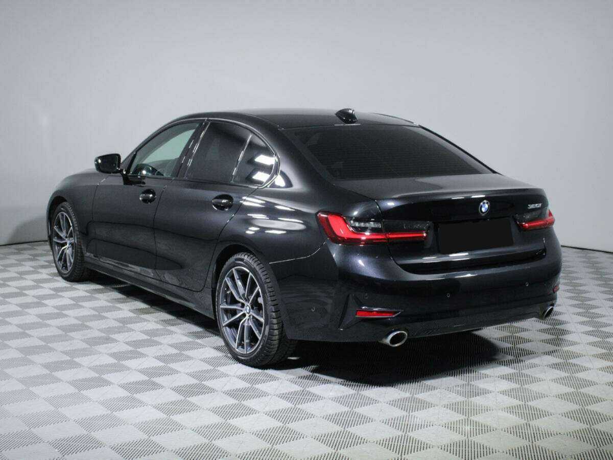 BMW 3 серии 2021 года с пробегом. Фото: #3