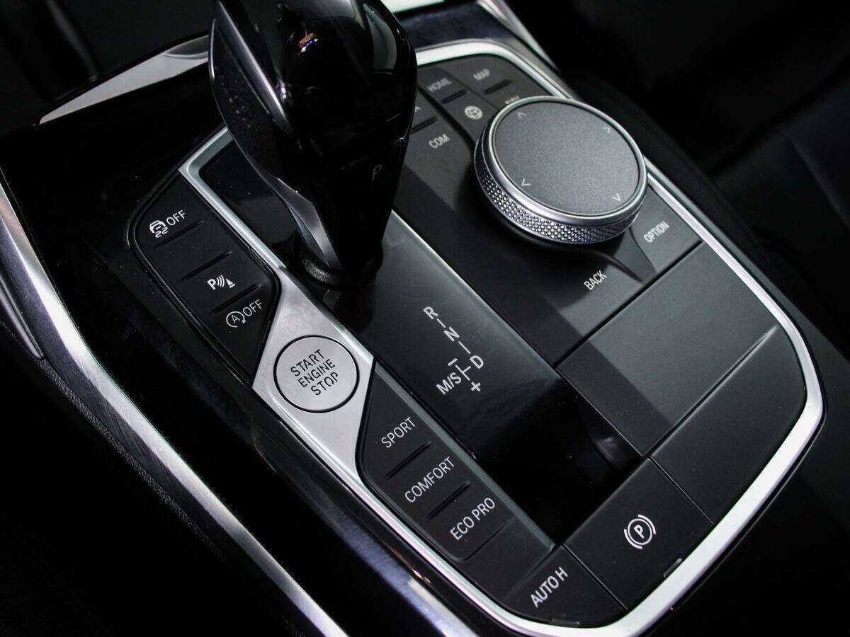 BMW 3 серии 2021 года с пробегом. Фото: #11