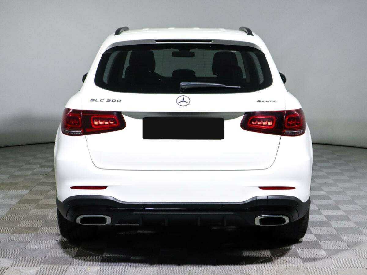 Mercedes-Benz GLC 2019 года с пробегом. Фото: #4