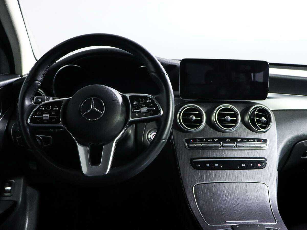 Mercedes-Benz GLC 2019 года с пробегом. Фото: #9