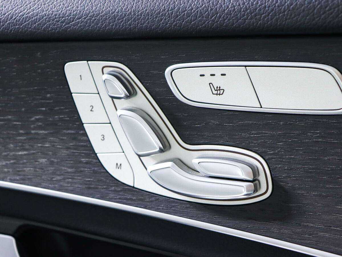 Mercedes-Benz GLC 2019 года с пробегом. Фото: #20