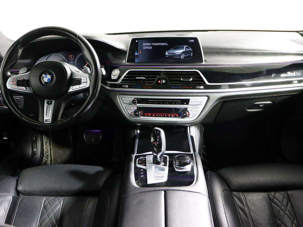 BMW 7 серии 2018 года с пробегом. Фото: #10