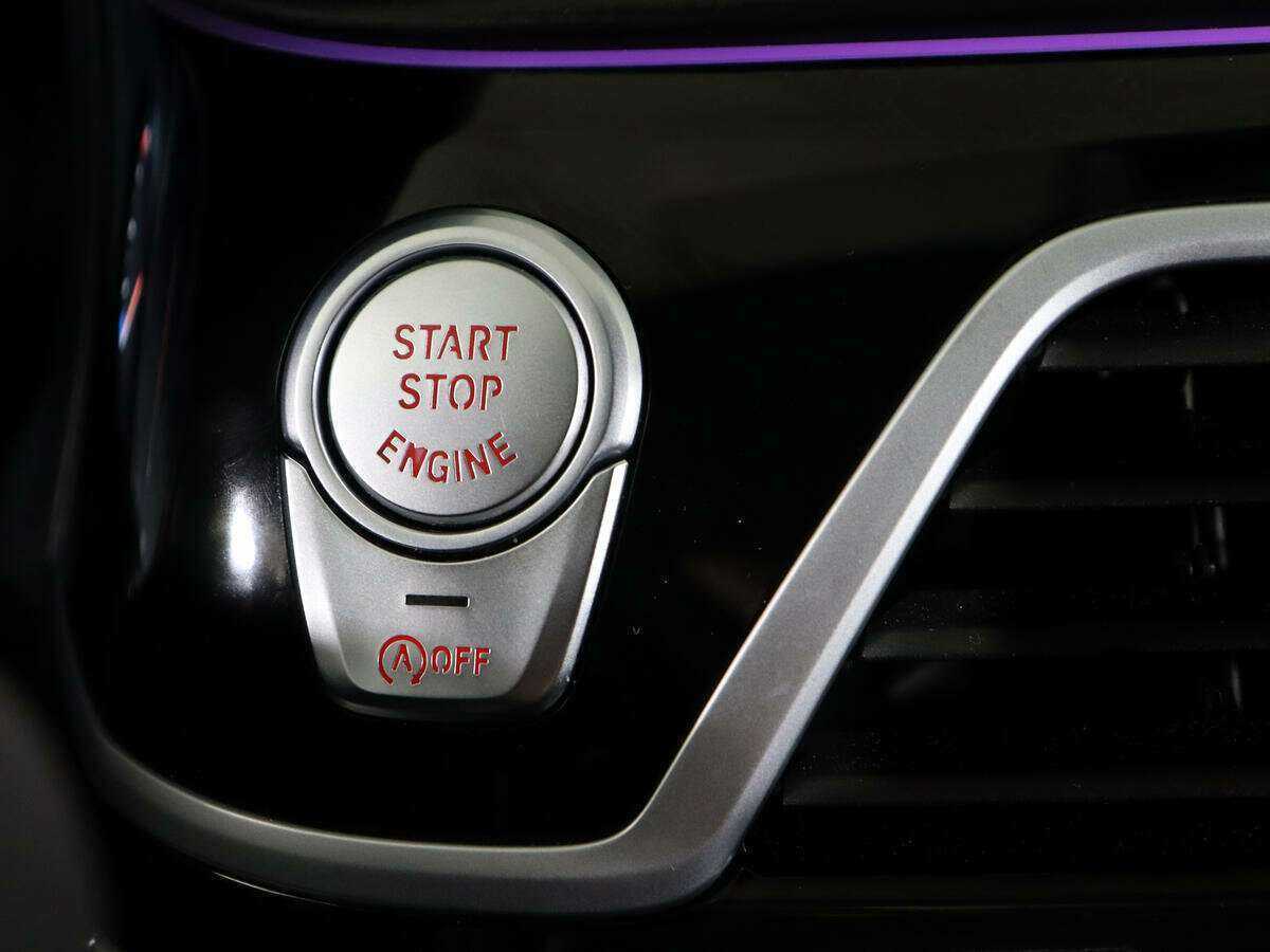 BMW 7 серии 2018 года с пробегом. Фото: #25