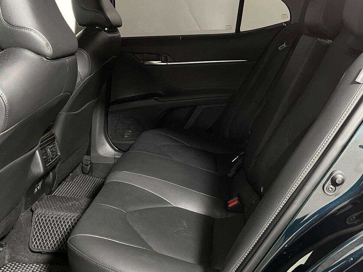 Toyota Camry 2019 года с пробегом. Фото: #7
