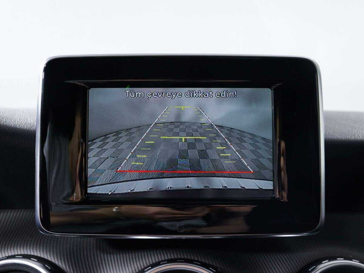 Mercedes-Benz GLA 2015 года с пробегом. Фото: #13