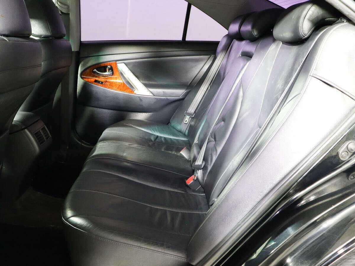 Toyota Camry 2011 года с пробегом. Фото: #9