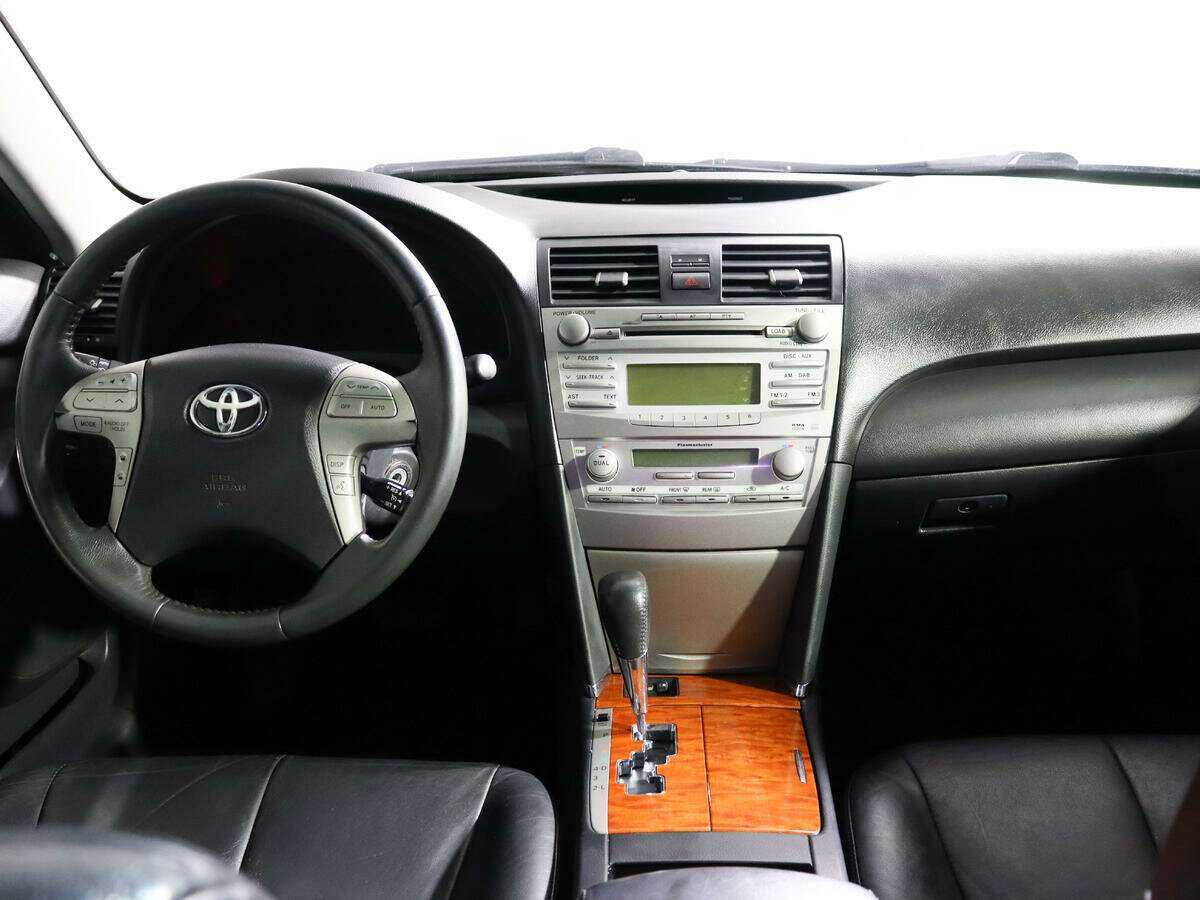 Toyota Camry 2011 года с пробегом. Фото: #11