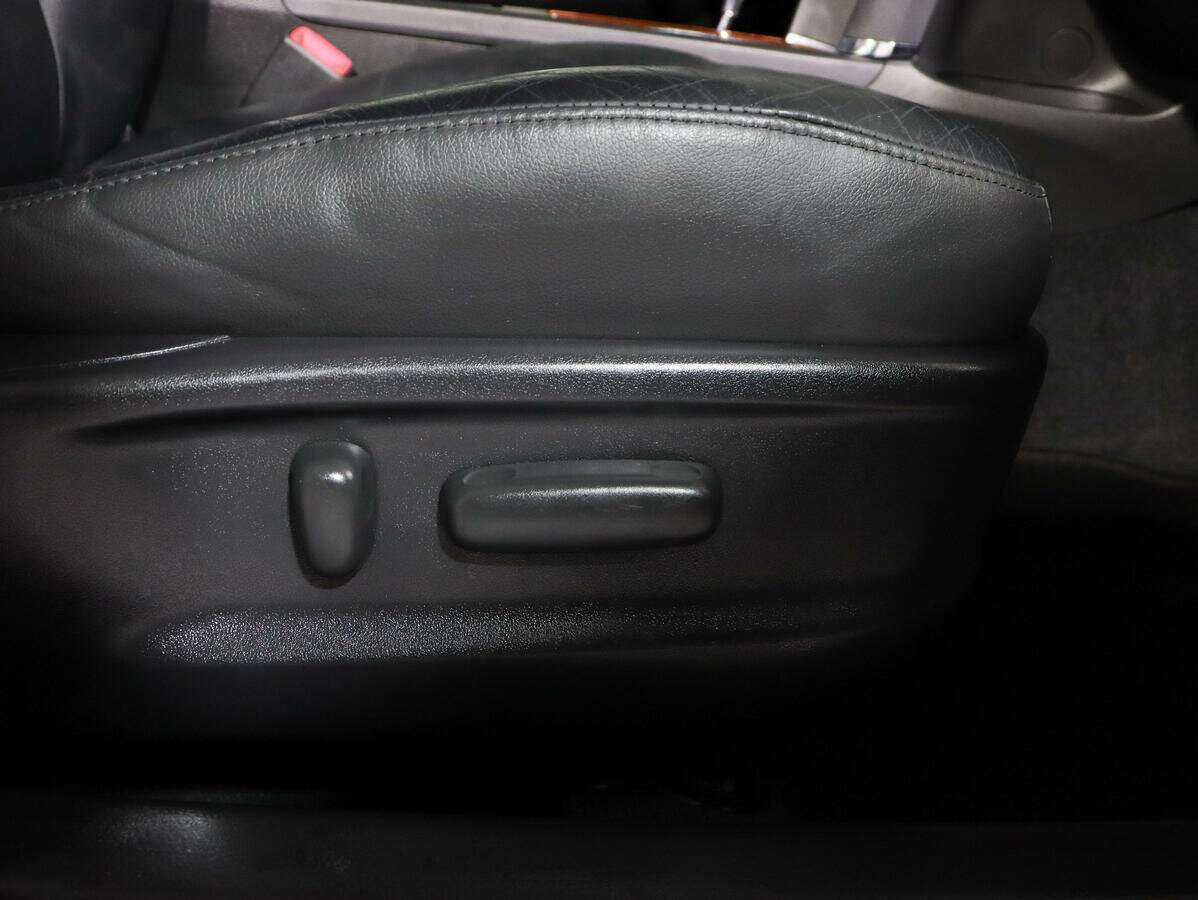 Toyota Camry 2011 года с пробегом. Фото: #14